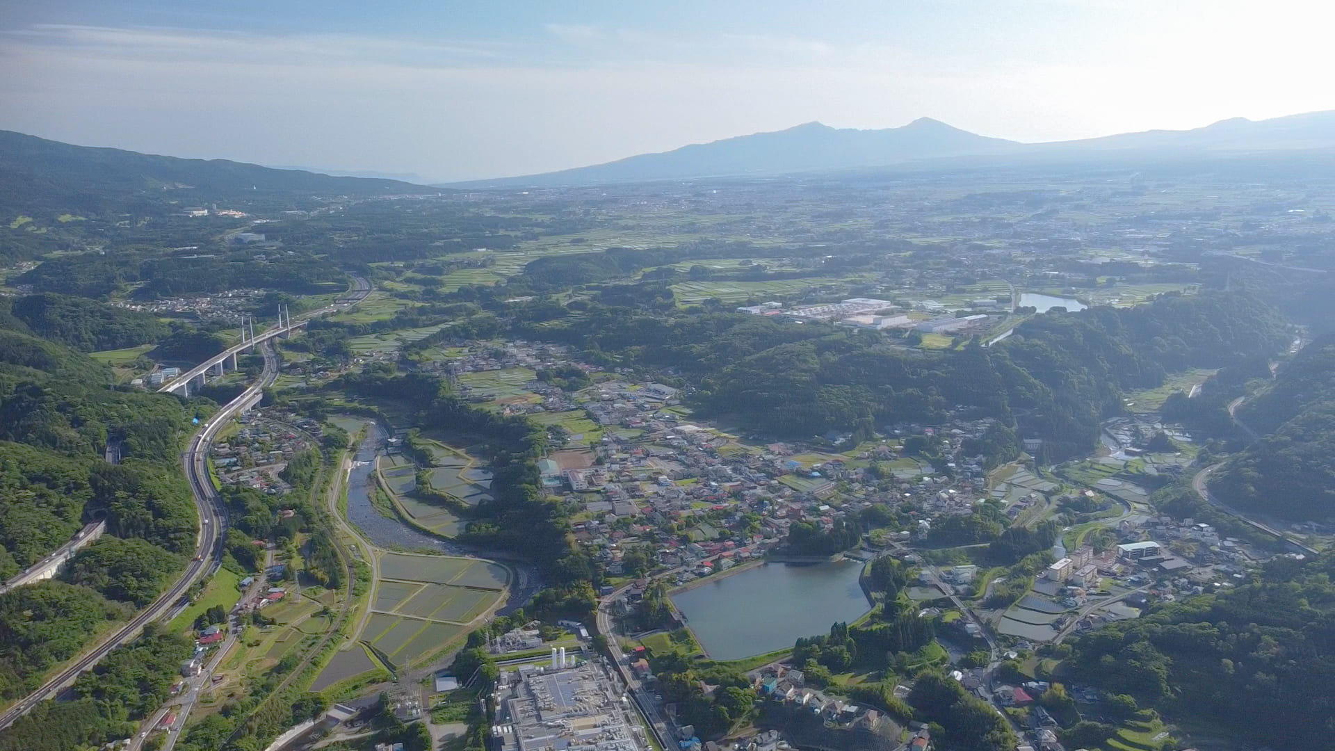 小山町の町並みや自然、地域資源を想定した写真